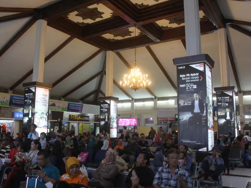 Semarang Billboard Outdoor Advertising